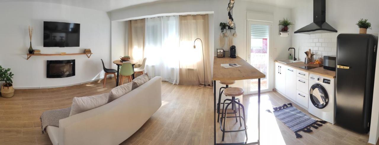 Alhama de Aragón Apartamentos La Casa Del Maestro מראה חיצוני תמונה